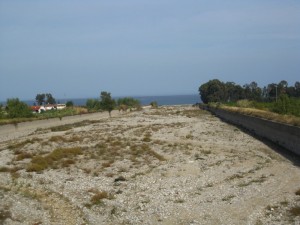 One of the many completely dry river beds.